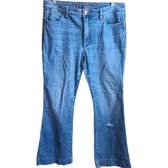 36x33 Wrangler Men's Bootcut Jeans Trouser Boot Distress Denim Cowboy Stretch - Picture 3 of 6